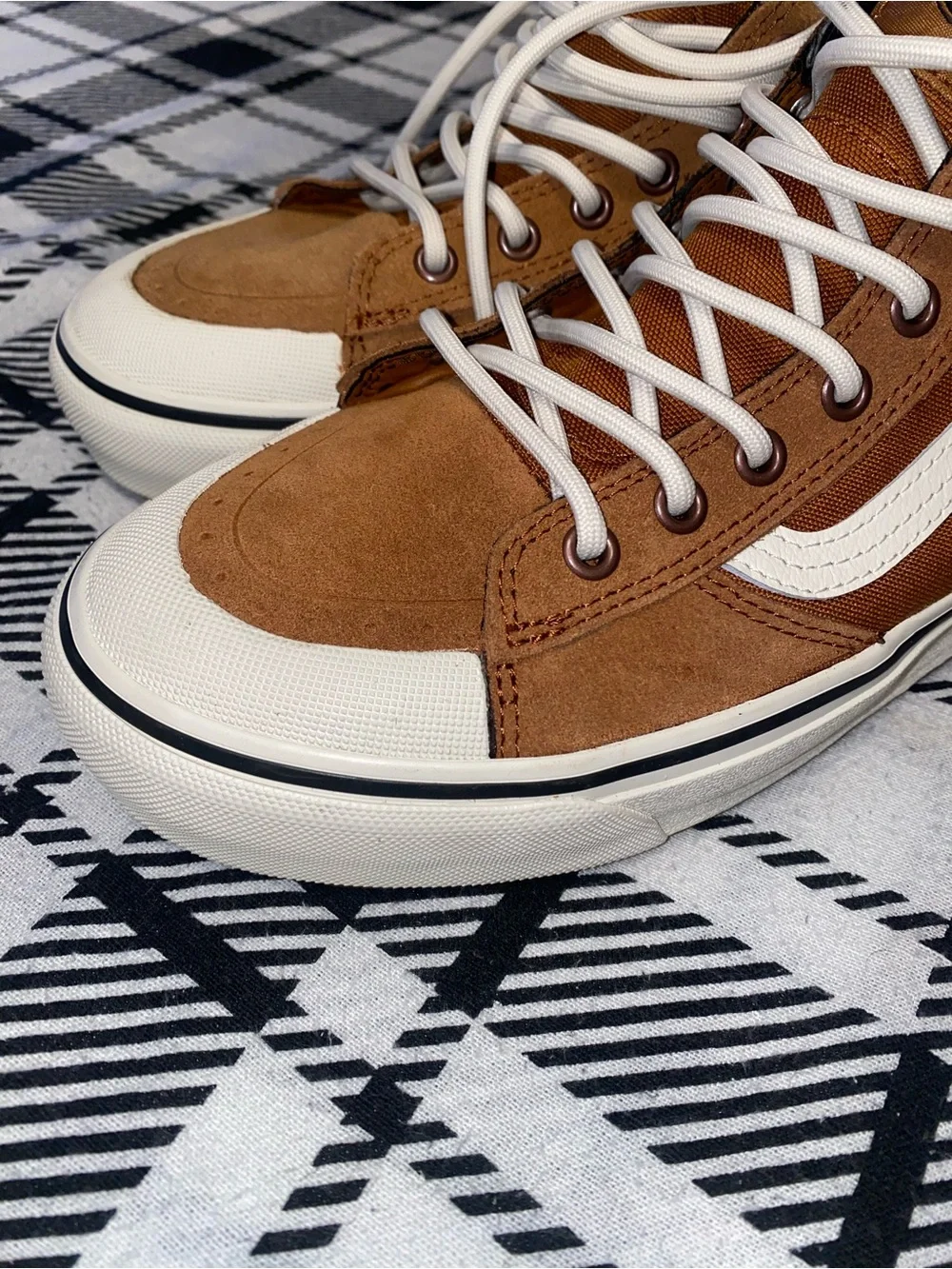 Vans Men’s Sk8-Hi High-Top Sneakers in Rust Brown and Beige